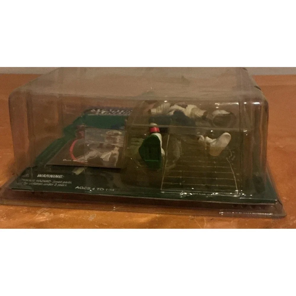 1998 Dan‎ Marino Kenner Starting Lineup Miami Dolphins Figure New In Packaging